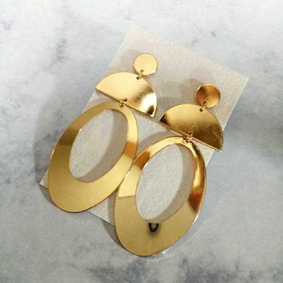 Gold Geometric Drop Hoop Earrings - Picture 3 of 4
